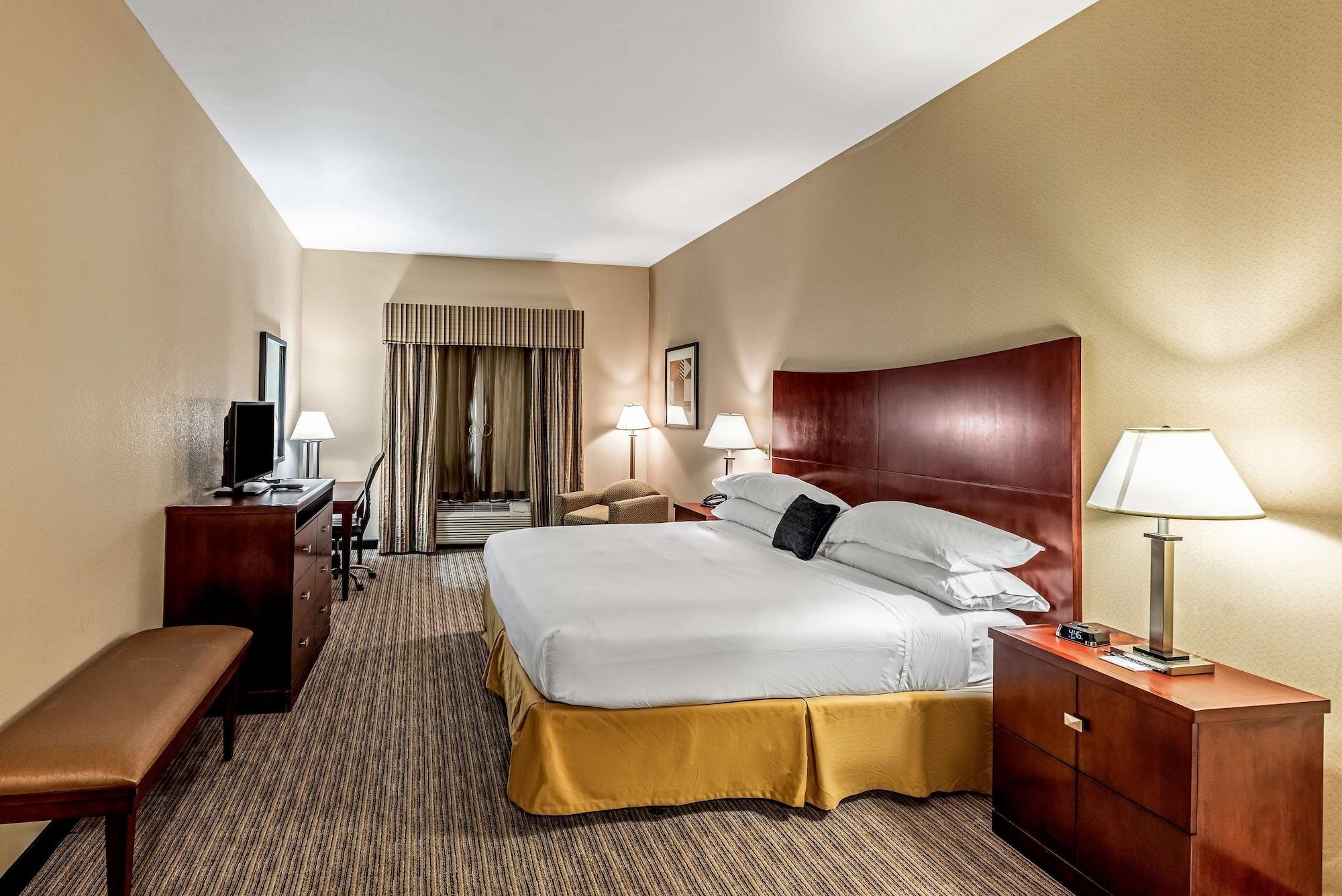 Red Lion Inn & Suites Mineral Wells מראה חיצוני תמונה