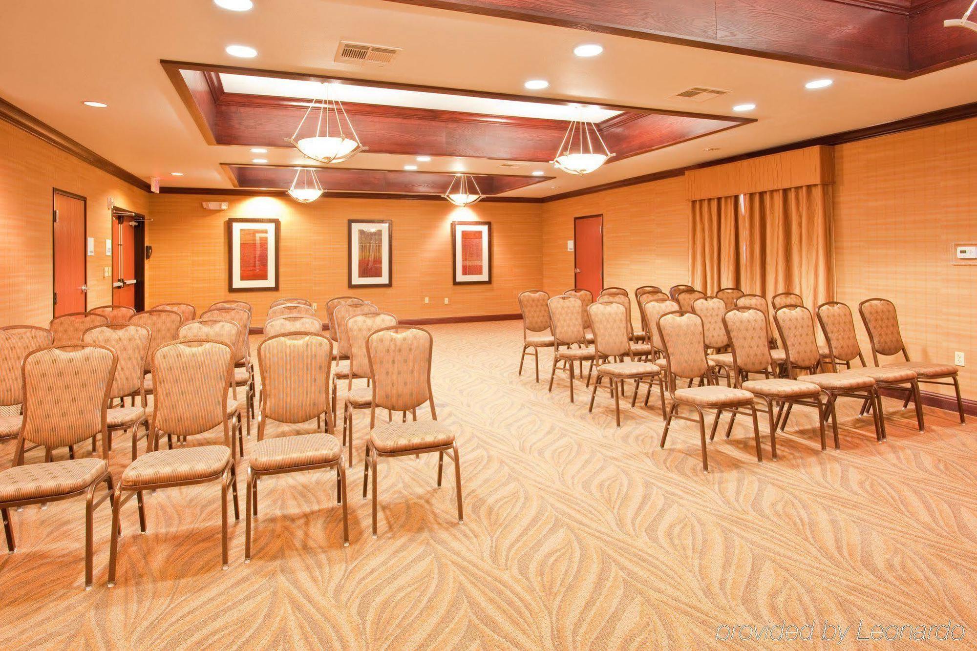 Red Lion Inn & Suites Mineral Wells מראה חיצוני תמונה